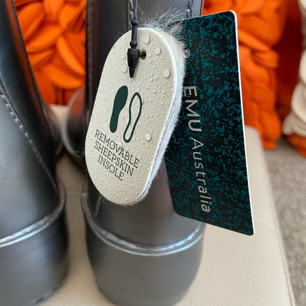 ❗️SOLD❗️EMU Australia Waterproof Boots❣️ - Picture 7 of 12